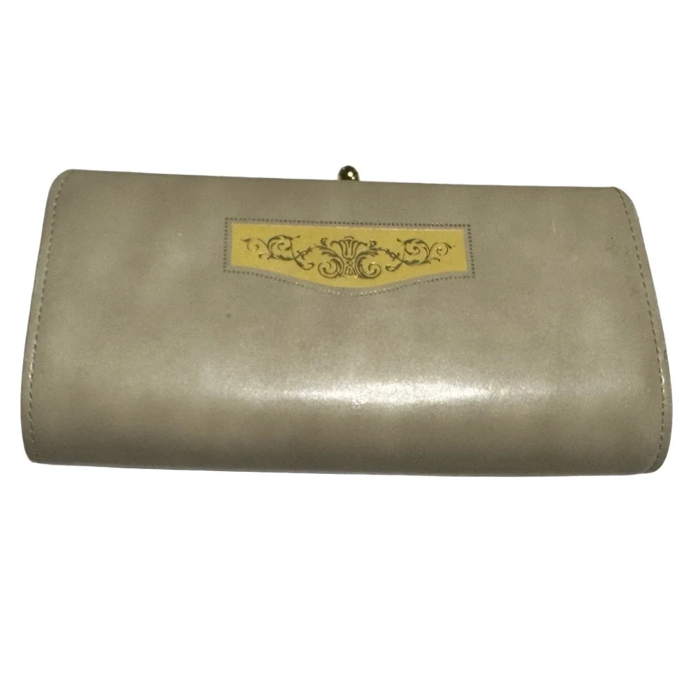 Shiseido Elegant Cream Clutch Wallet Fantasy Souvenir Bag Coin Purse Wallet